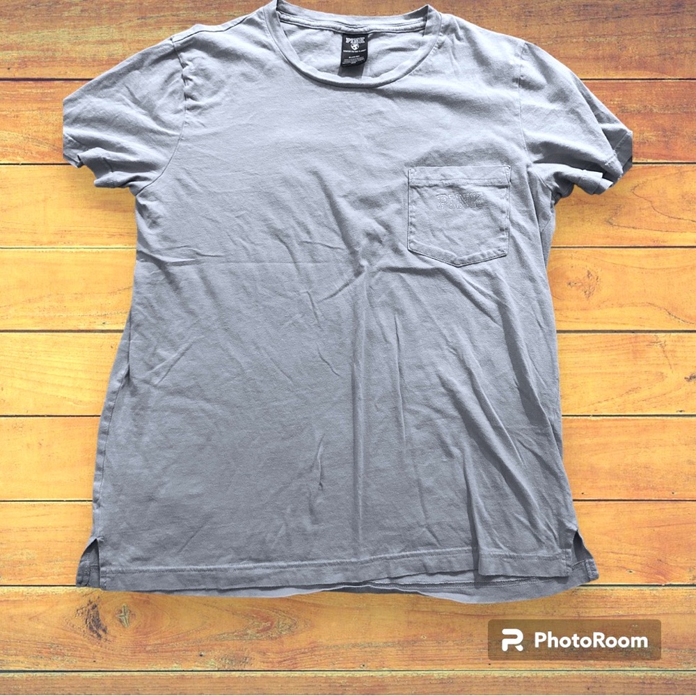 𝙀𝙐𝘾 - Victoria’s Secret Pink pocket tshirt - 𝙎𝙈𝘼𝙇𝙇